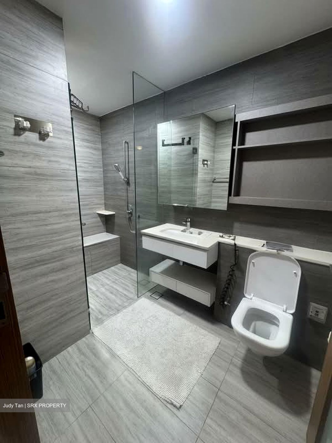 Trilive (D19), Condominium #557986941